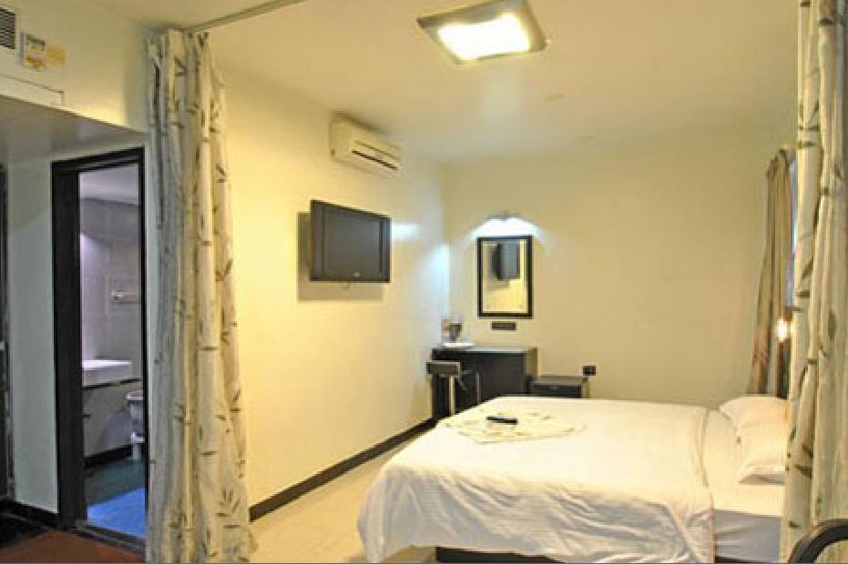 Hotel T.A.P. Gold Crest Bangalore Værelse billede